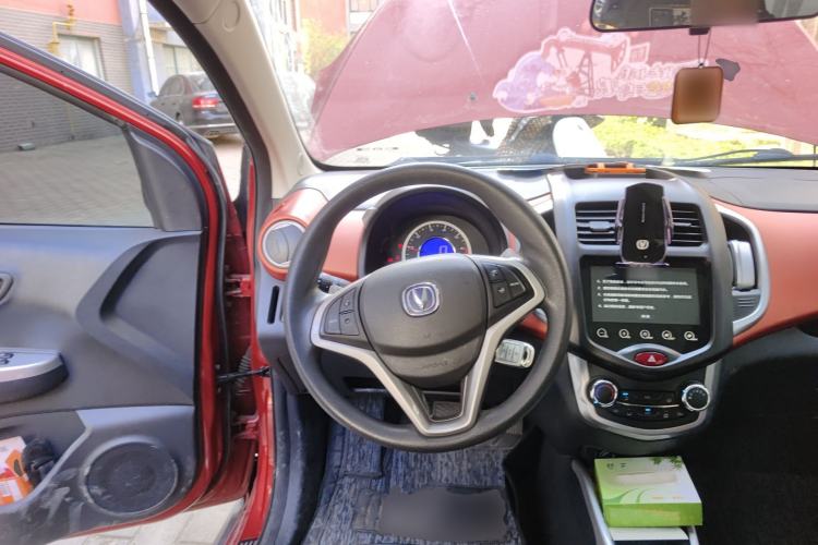 Used CHANGAN Benni 2015 1.4L IMT Sunroof Version China IV Standard
