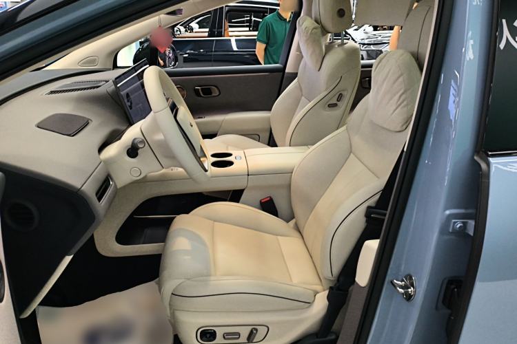 Used Li Auto i8 2025 Model Standard Version Left Front Seat