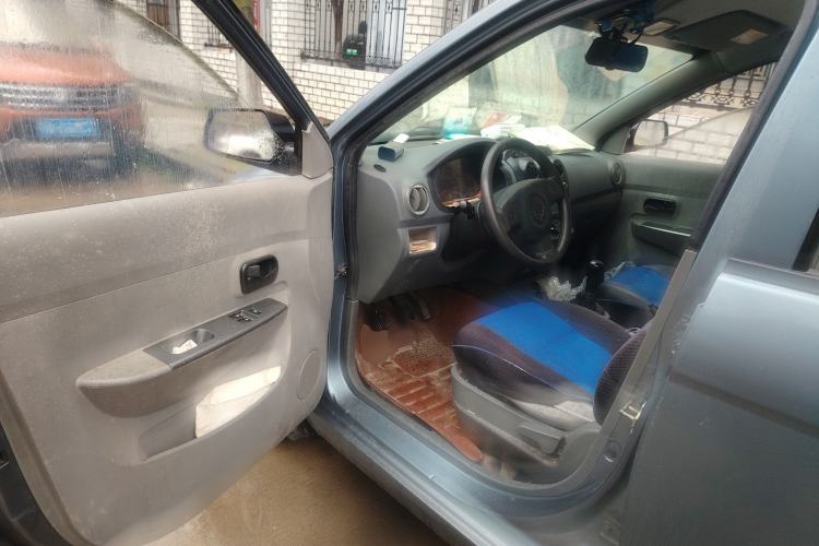 Used Wuling Hongguang 2014 1.5L Base Version
