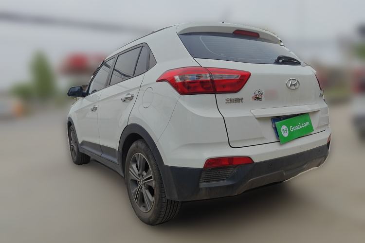 Used Hyundai ix25 2015 1.6L Automatic Two-Wheel Drive Smart GLS Trim Rear Left 45 Deg