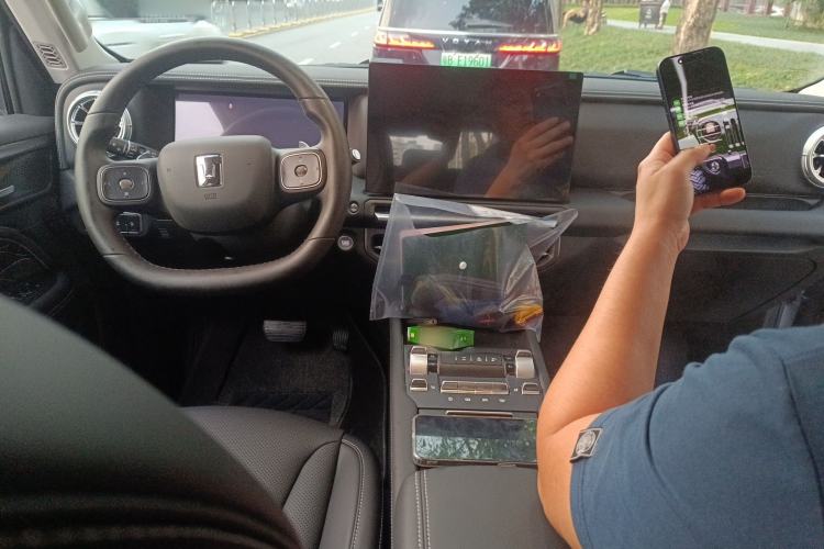 Used Tank 300 2025 2.0T Challenger Center Console