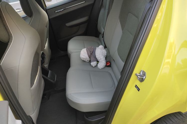 Used Volvo EX30 2025 Rear-Drive Long-Range Version Ultra
