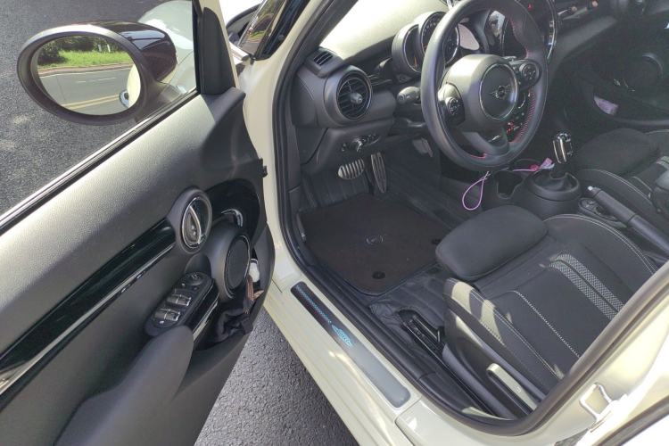 Used MINI 2019 1.5T COOPER Racing Edition Five-Door Model