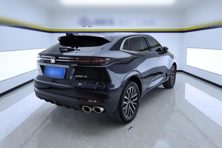 Used Changan UNI-K 2024 2.0T Two-Wheel Drive Enjoyment Version