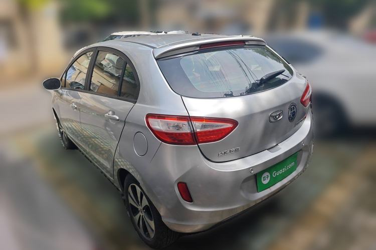 Used Cowin C3R 2015 1.5L Manual Gold Diamond Edition
