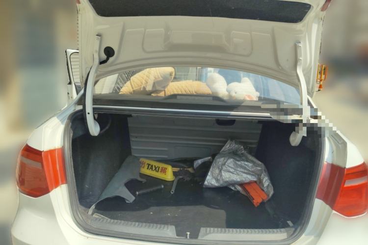 Used Volkswagen Jetta 2015 1.6L Manual Fashion Edition