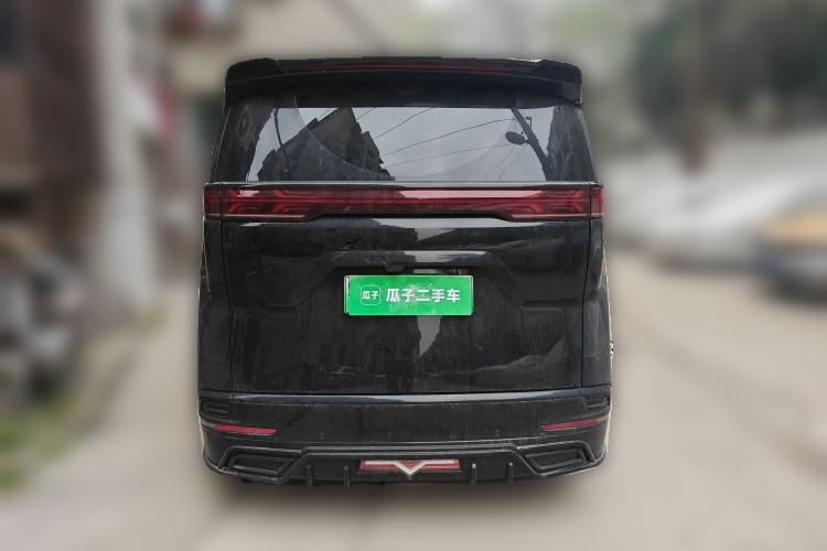 Used Denza D9 2025 DM-i Intelligent Drive 1020 Four-Wheel Drive Prestige Model
