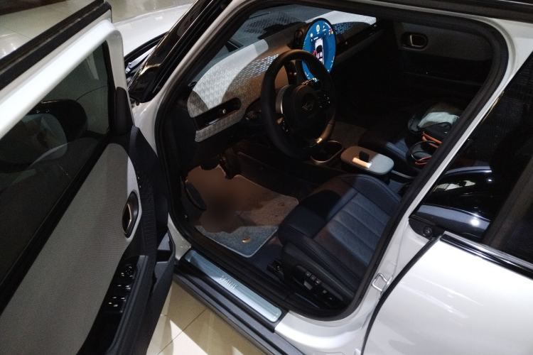 Used MINI MINI 2025 2.0T COOPER S Artist Five-Door Edition