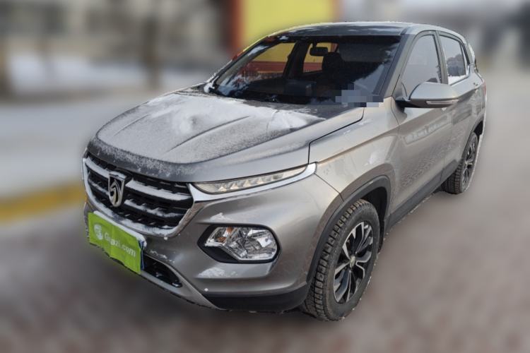 Used Baojun 510 2017 1.5L manual Comfort trim
