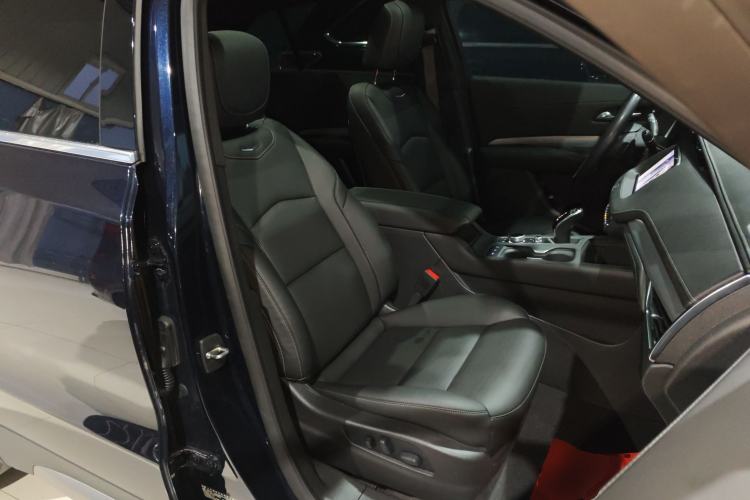 Used Cadillac XT4 2021 28T Two-Wheel Drive Leading Version