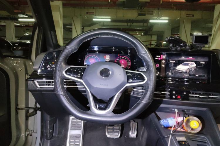 Used Volkswagen Golf 2021 280TSI DSG R-Line
