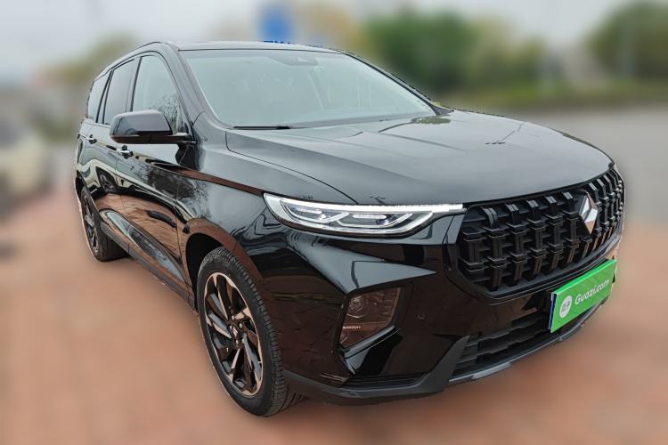 Used Baojun RS-7  Front Right 45 Deg