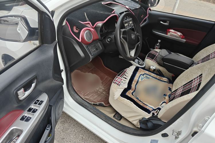 Used Changan Benni 2015 1.4L IMT Luxury Model China V Standard