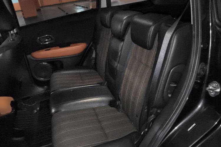 Used Honda Vezel 2015 1.8L CVT 2WD Luxury Model