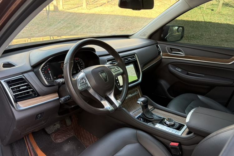 Used Roewe RX8 2018 30T Smart Connectivity Four-Wheel Drive Flagship Edition