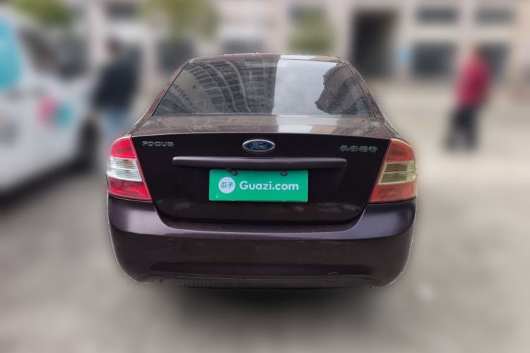 Used Ford Focus 2013 Sedan Classic 1.8L Automatic Fashion Edition
