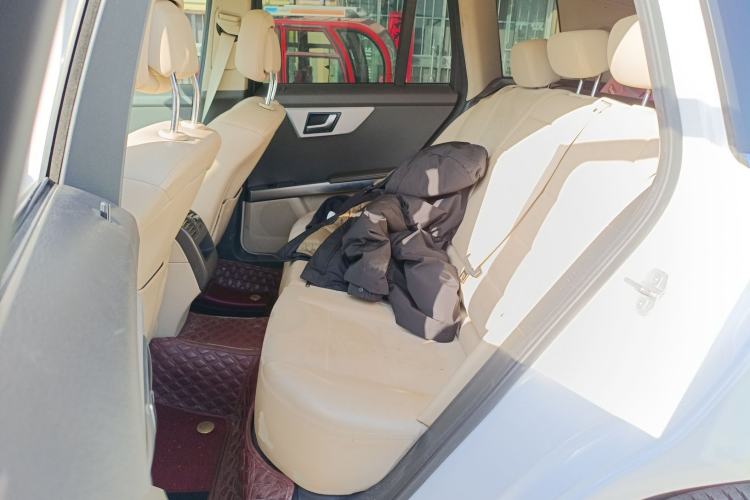 Used Mercedes-Benz GLK-Class 2015 GLK 260 4MATIC Dynamic Edition Ultimate Version
