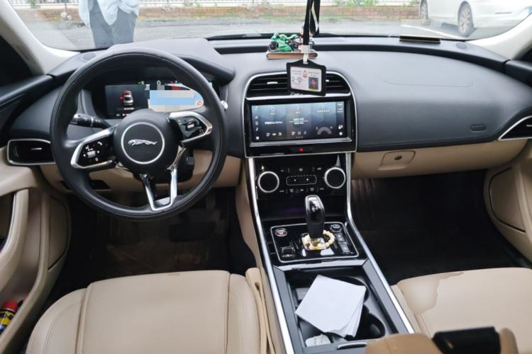 Used Jaguar XEL 2021 2.0T 250 PS S Progressive Elegance Edition
