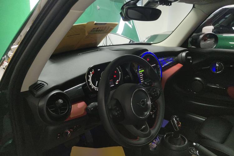 Used MINI MINI 2021 2.0T COOPER S Classic Edition