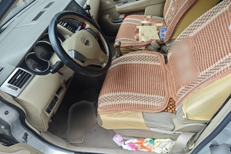 Used Nissan Tiida Sedan 2008 1.6L Manual Fashion Edition Left Front Seat