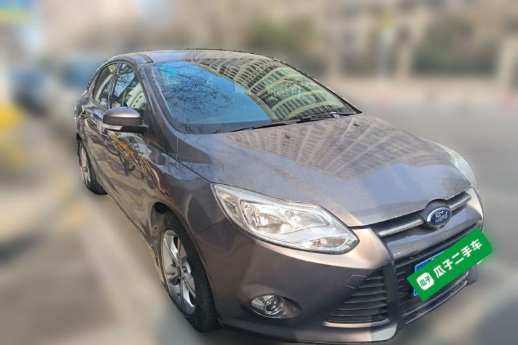 Used Ford Focus 2012 Sedan 1.6L Automatic Fashion Edition
