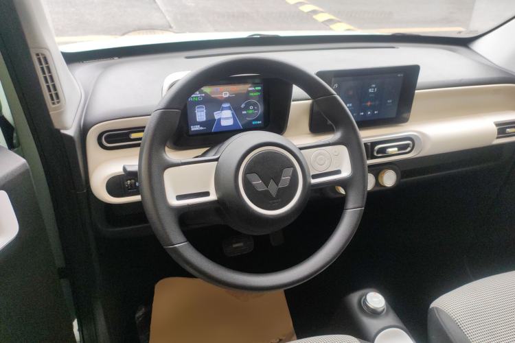 Used Wuling Hongguang MINIEV 2024 3rd Generation 215km Advanced Version