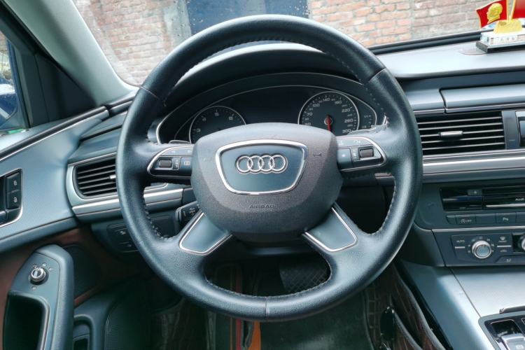 Used Audi A6L 2014 TFSI Standard Model Steering Wheel