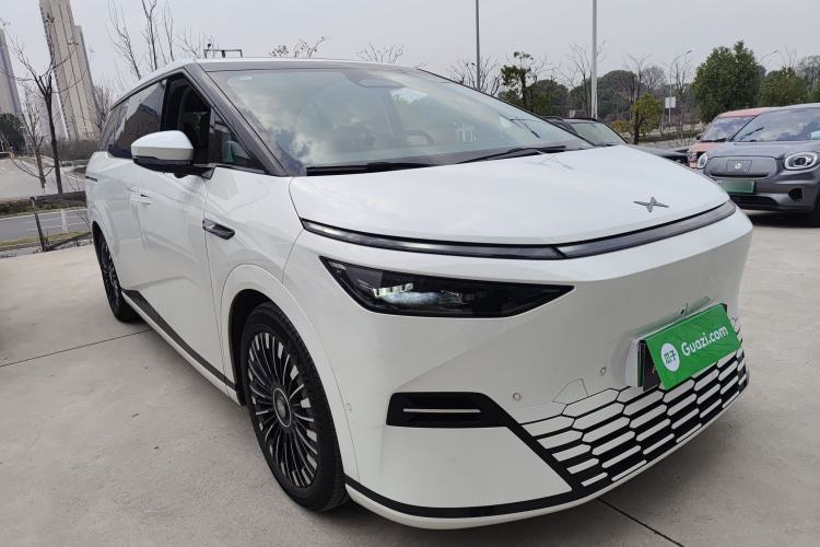 Used XPeng X9 2025 740 Ultra-Long Range Max
