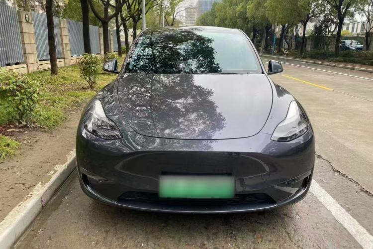 Used Tesla Model Y 2021 Long-Range All-Wheel-Drive Version 3D7
