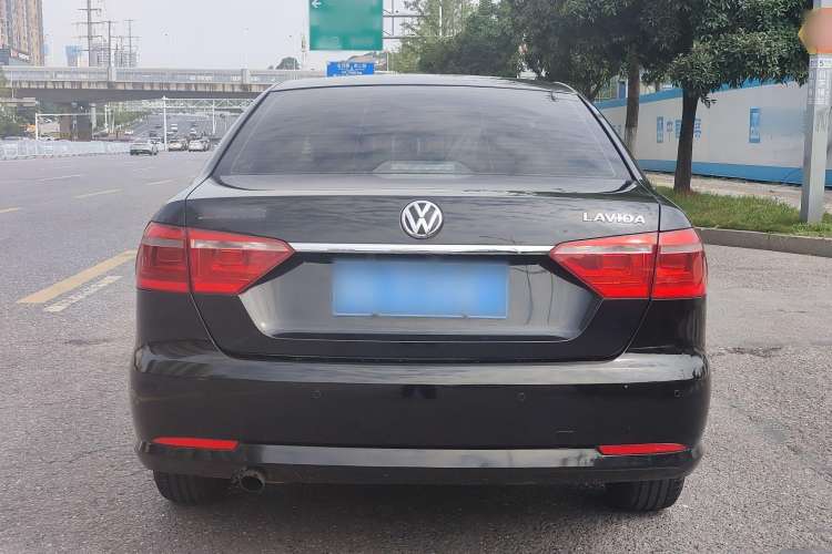 Used Volkswagen Lavida 2013 Restyled Classic 1.6L Automatic Comfort Edition