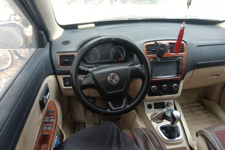 Used Dongfeng Fengon 2013 1.3L Manual Deluxe Edition DK13-08 Steering Wheel