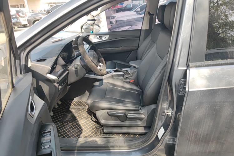 Used Wuling Jiachen 2022 1.5L Manual Enjoyment Elite Model Left Front Seat