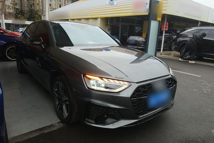 Used Audi A4L 2022 40 TFSI Luxury Dynamic Model
