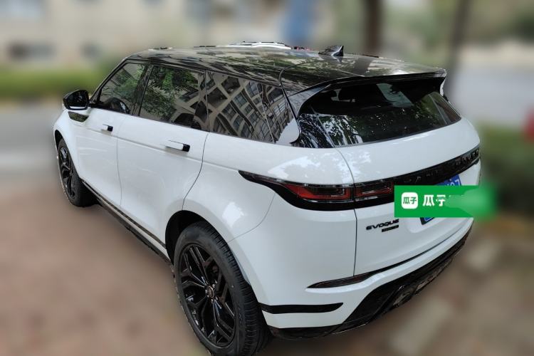 Used Land Rover Range Rover Evoque 2021 Range Rover Velar 249 PS R-Dynamic S Performance Edition