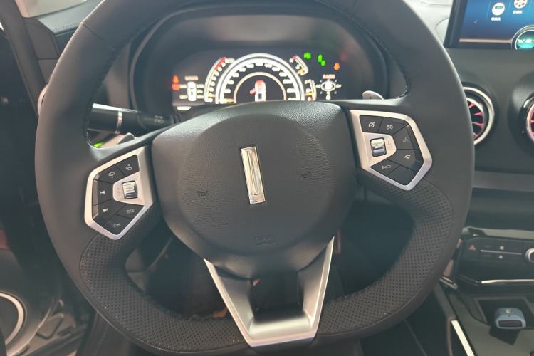 Used Wey VV7 2017 2.0T Flagship Model
