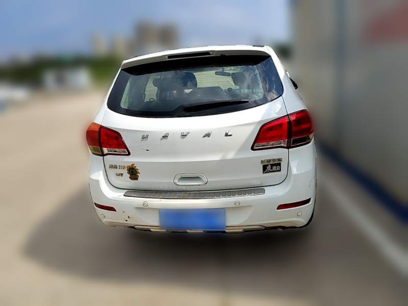 Used Haval H6 2013 Upgraded Model 1.5T Manual Two-Wheel Drive Urban Version — 5