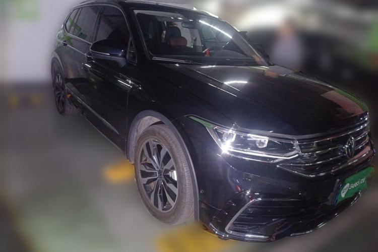 Used Volkswagen Tiguan L 2024 330TSI Automatic Two-Wheel Drive R-Line Enhanced Edition
