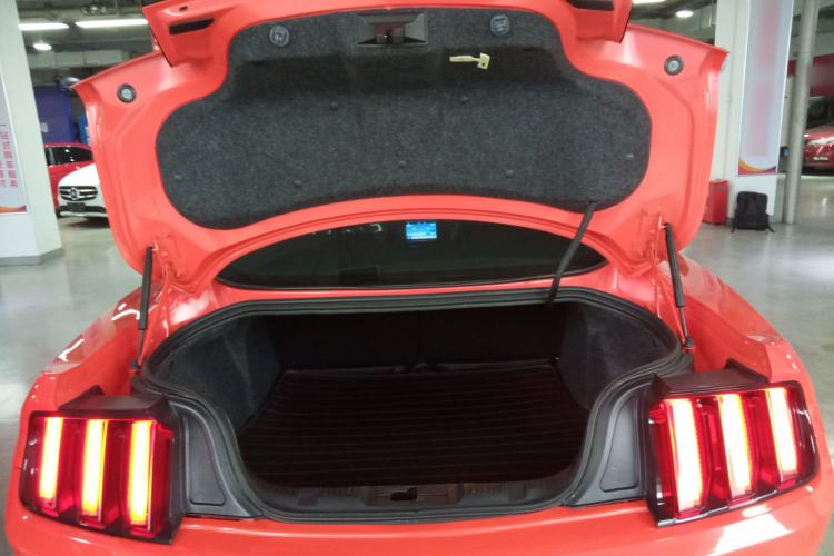 Used Ford Mustang 2015 2.3T Performance Edition
