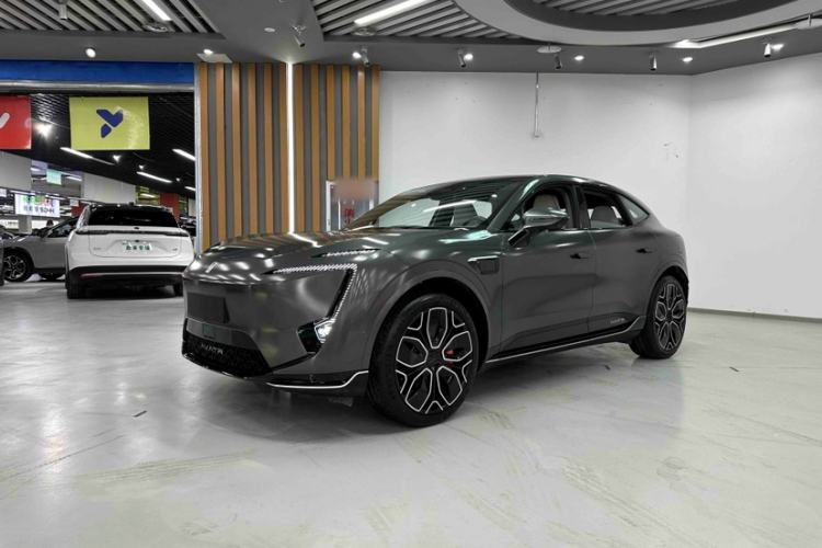 Used Avatr 11 2025 Night Rider Edition