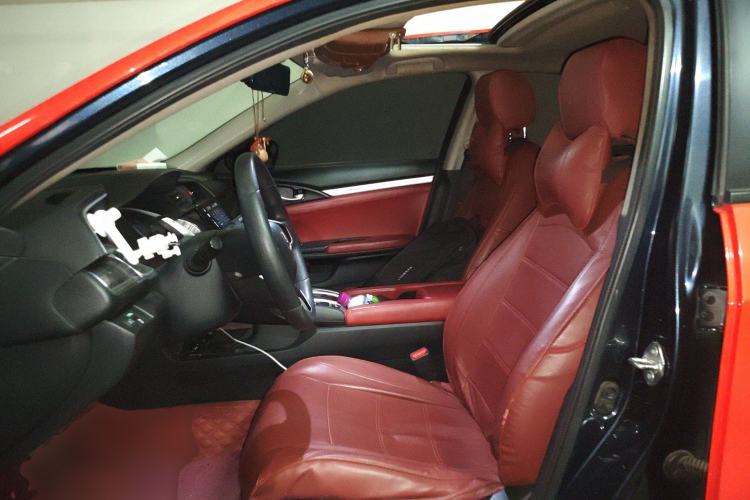 Used Honda Civic 2019 220TURBO CVT Dynamic Edition China VI Left Front Seat