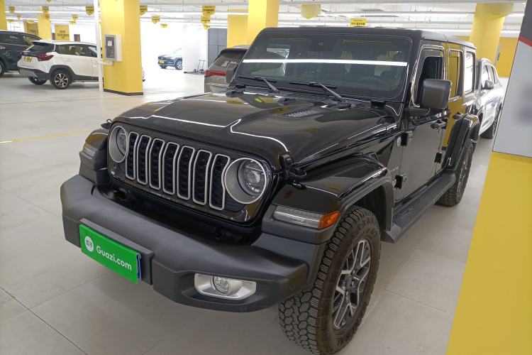 Used Jeep Wrangler 2024 2.0T Sahara Four-Door Edition
