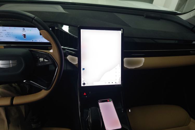 Used Geely Auto FX11 2023 1.5TD DCT Prestige Edition Center Console