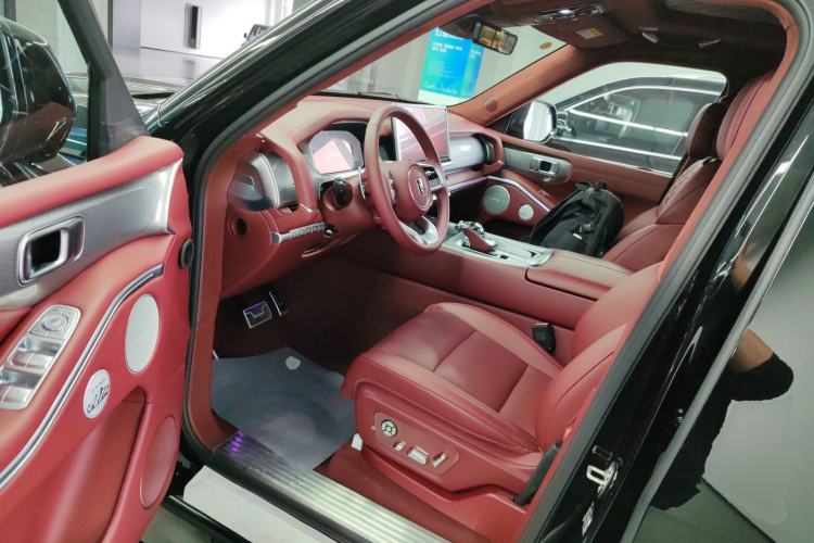 Used Tank 700 New Energy 2024 Hi4-T Extreme Edition Left Front Seat