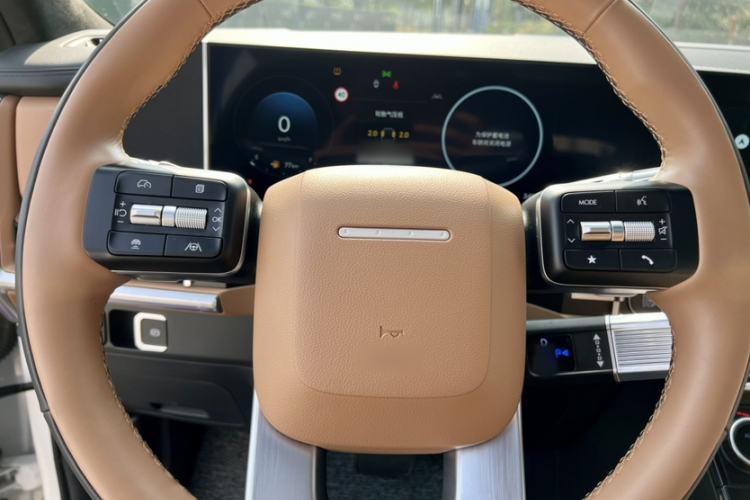 Used Hyundai Santa Fe 2024 2.0T Connoisseur Pro Max
