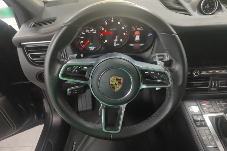 Used Porsche Macan 2021 Macan 2.0T Steering Wheel