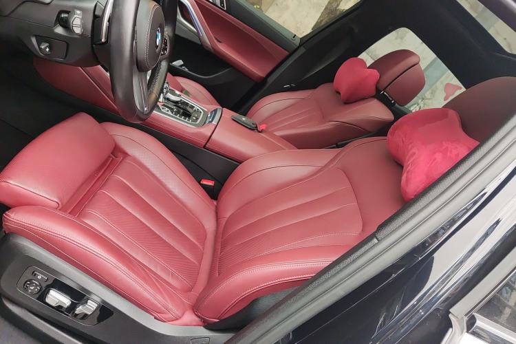 Used BMW X6 2022 Second Facelift xDrive40i Luxury Version M Sport Package
