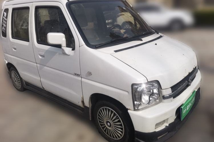 Used Suzuki Wagon R 2016 1.4L Manual Value Model Front Right 45 Deg