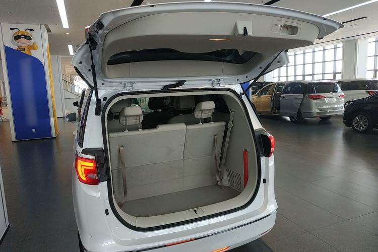 Used Buick GL8 2018 ES 28T Comfort Model China VI Standard
