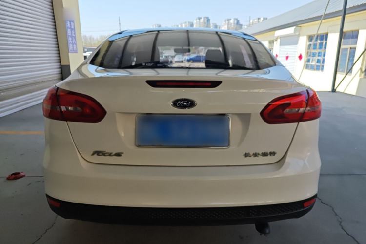 Used Ford Focus 2015 Sedan 1.6L Automatic Comfort Model