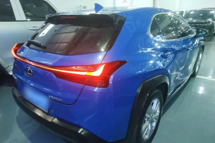 Used Lexus UX 2020 260h Explore & Adventure Edition